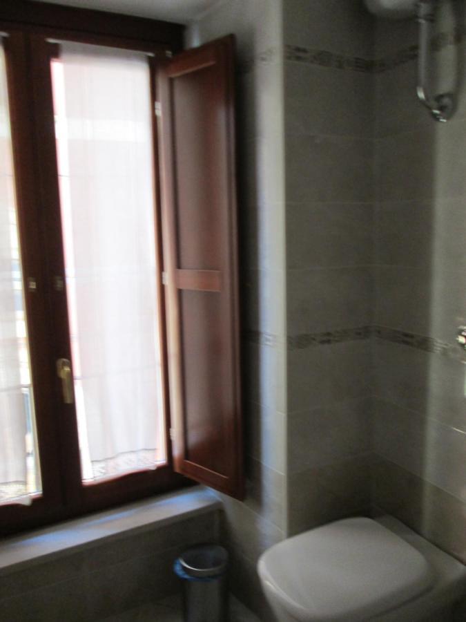 B&B Regina Margherita LʼAquila Exterior foto