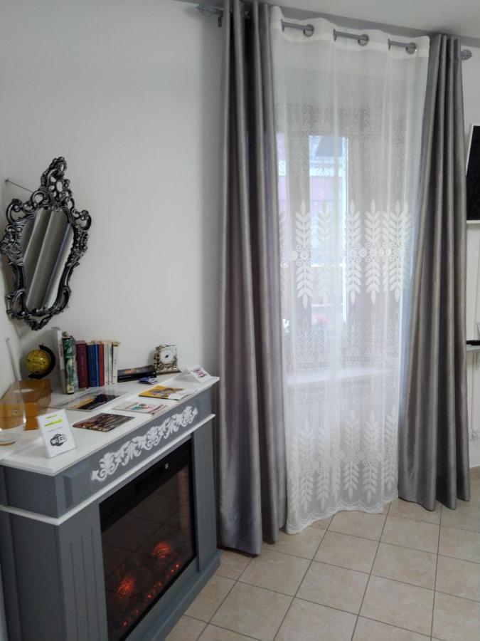 B&B Regina Margherita LʼAquila Exterior foto